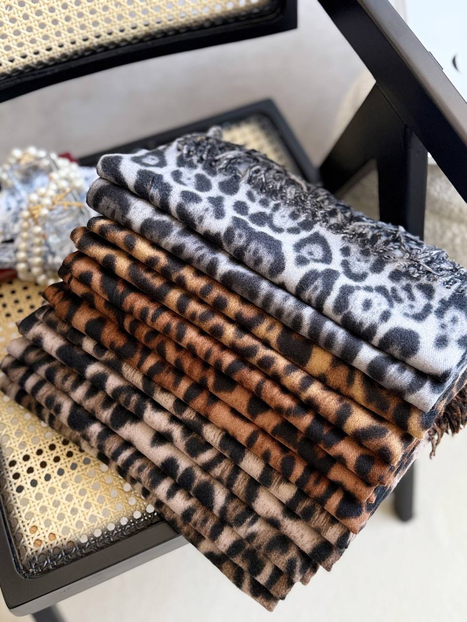 شال موهر پلنگی